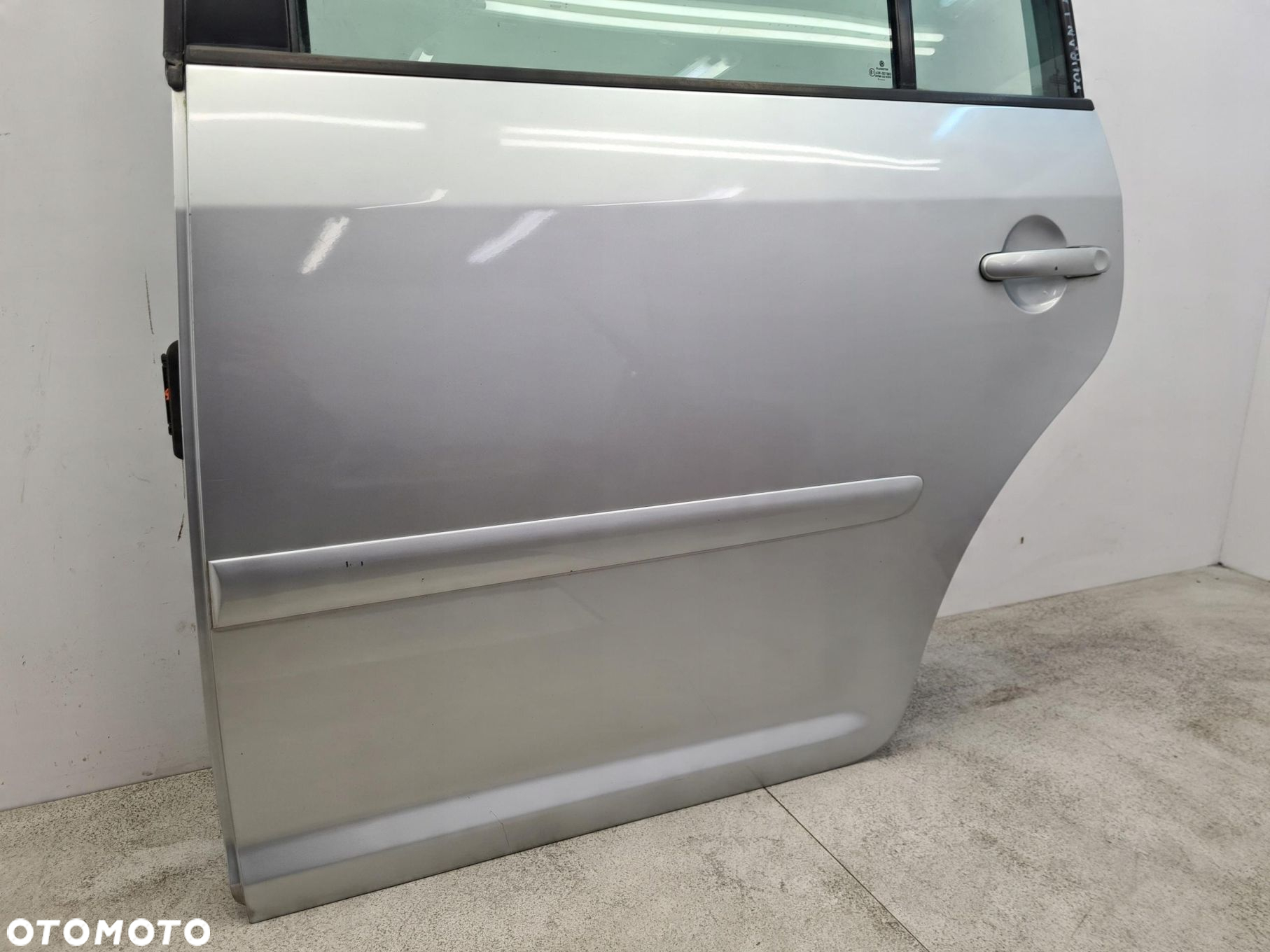 VW TOURAN DRZWI LEWY TYŁ LA7W - 6