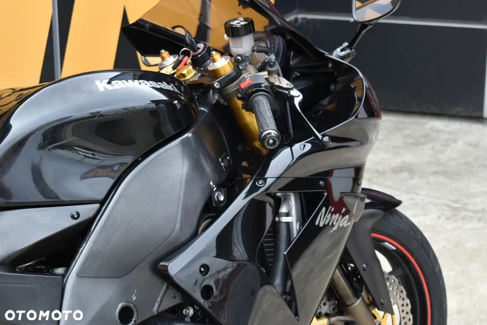 Kawasaki ZX - 32