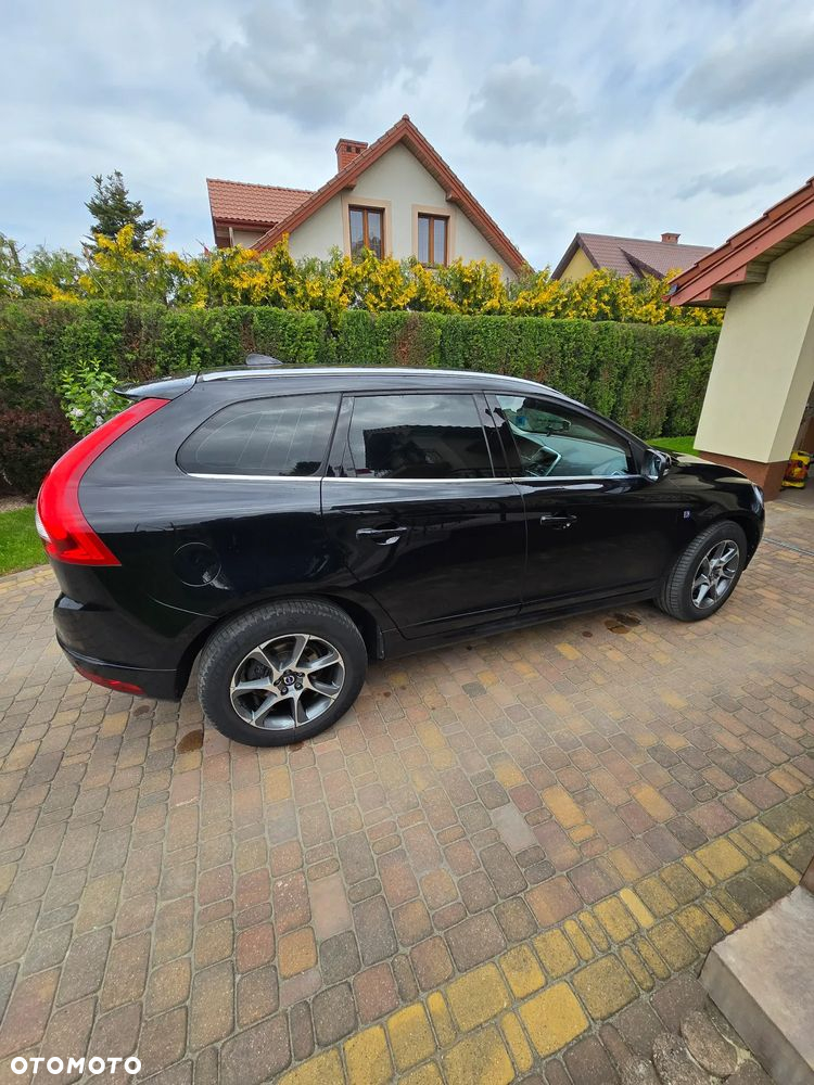Volvo XC 60 D4 Drive-E Ocean Race - 20