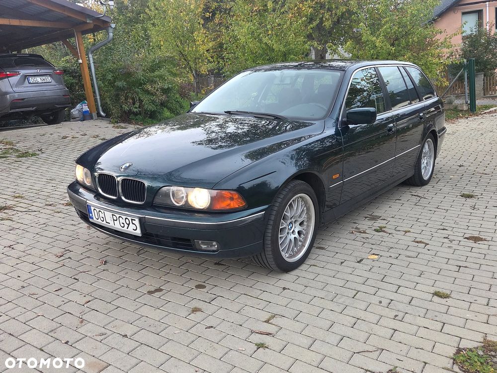 BMW Seria 5 520i - 8