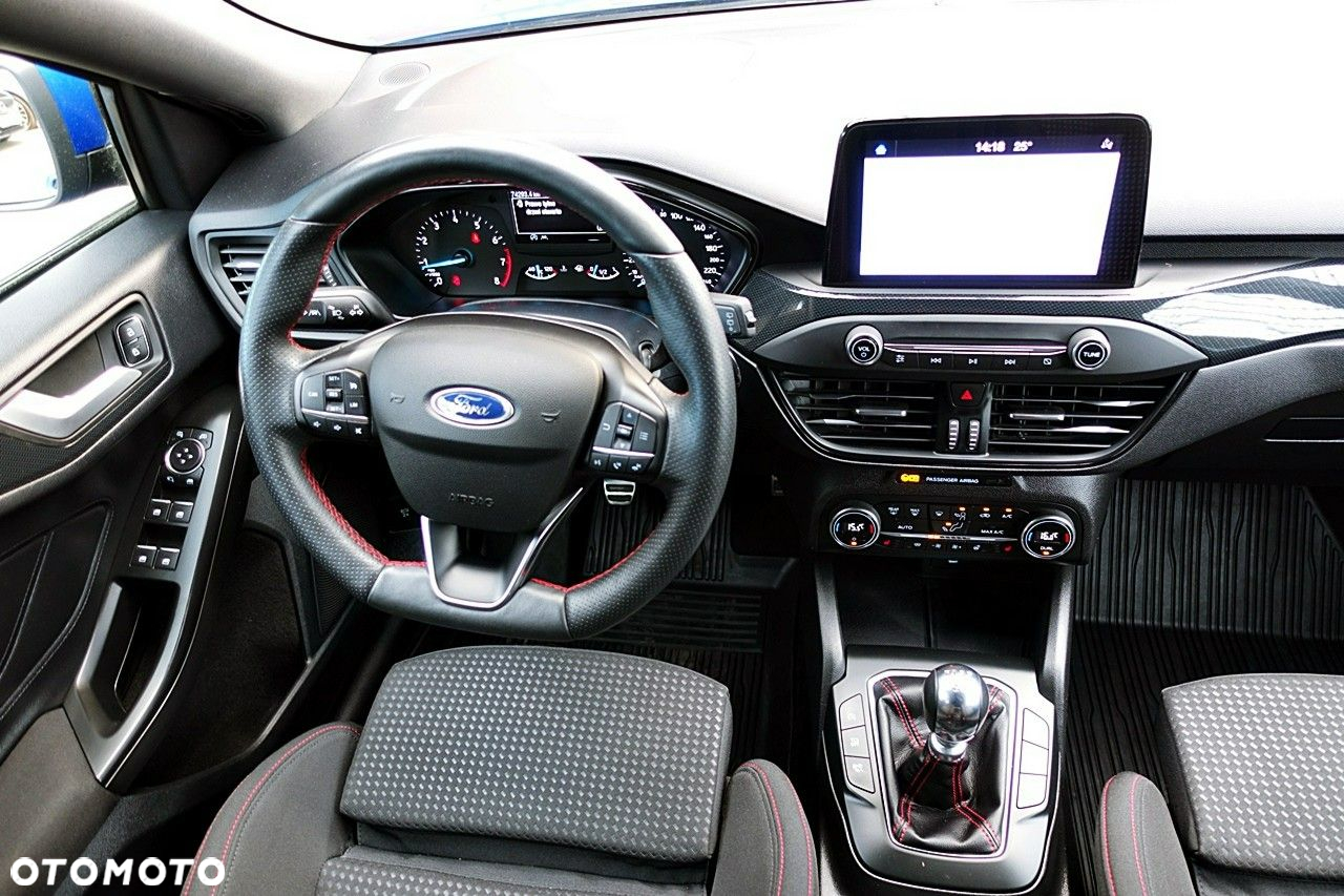 Ford Focus - 14
