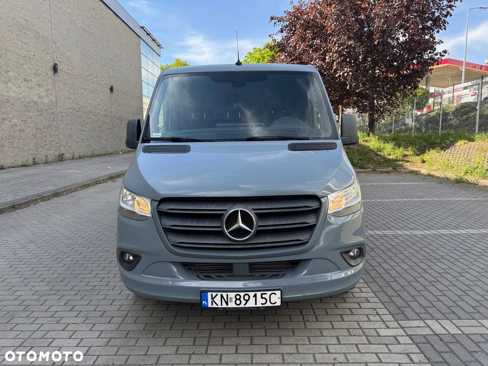 Mercedes-Benz Sprinter - 16
