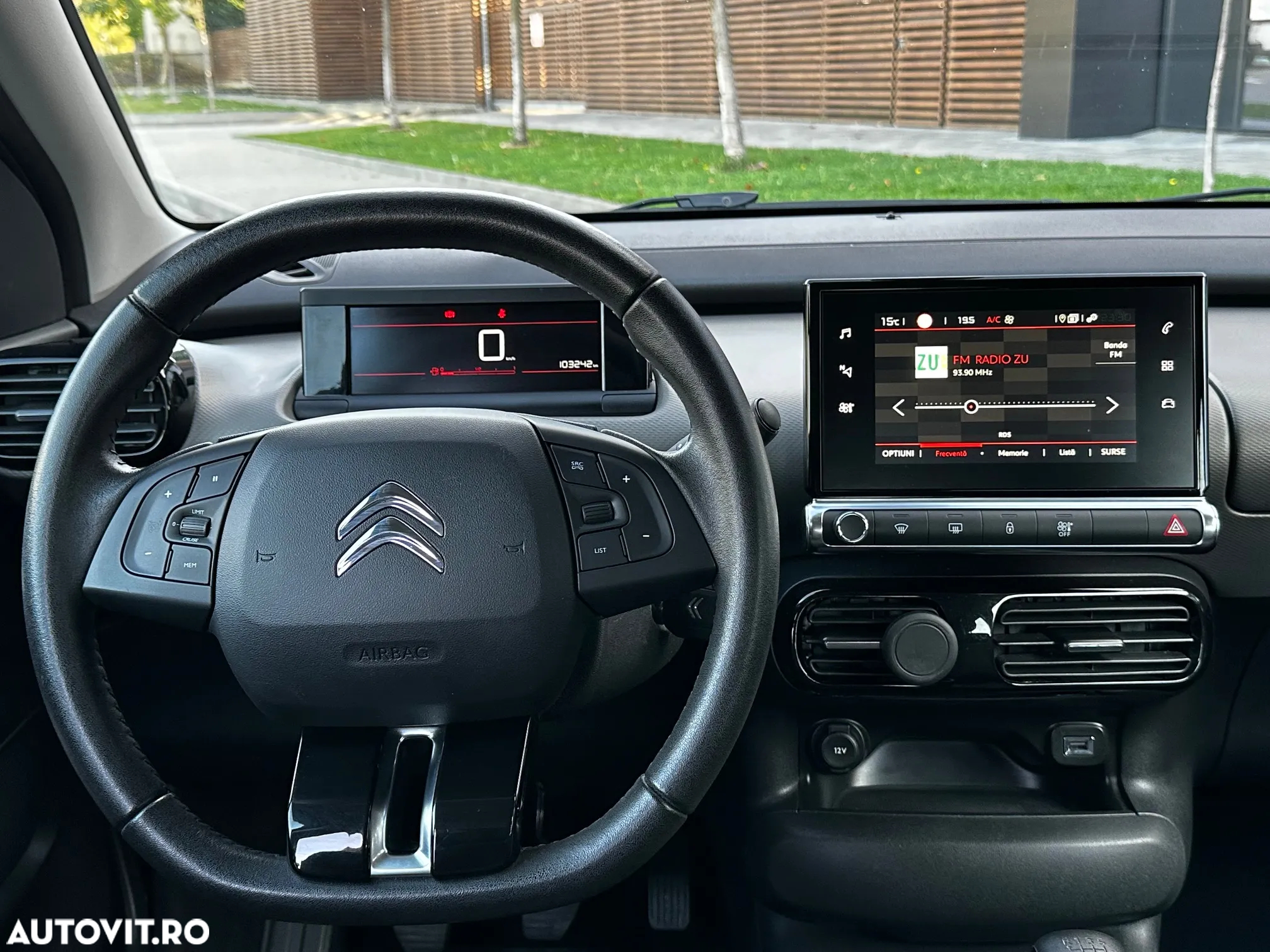 Citroën C4 Cactus 1.2 PureTech S&S BVM6 Feel - 13
