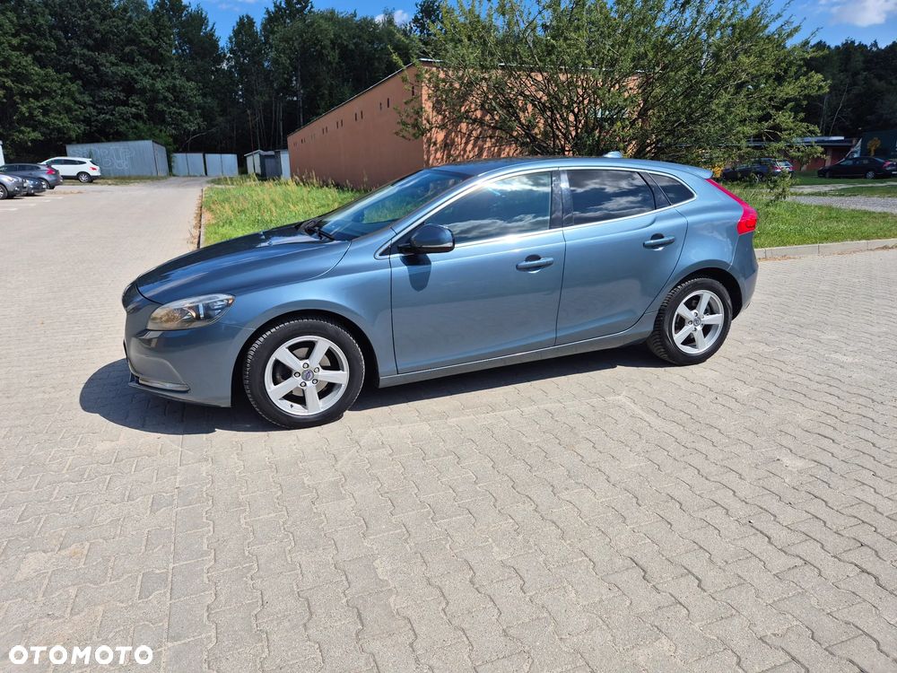 Volvo V40 D2 Momentum - 7