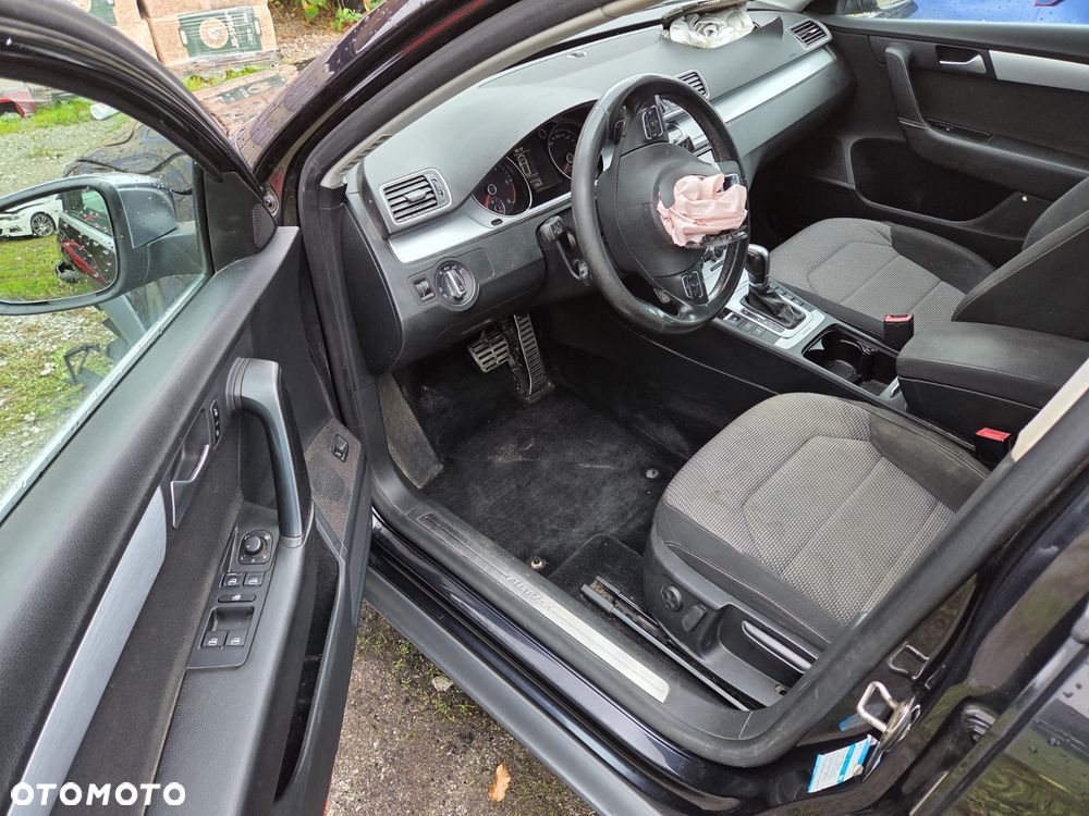 Volkswagen Passat Alltrack 2.0 TDI 4Motion DSG BlueMotion Tec - 8