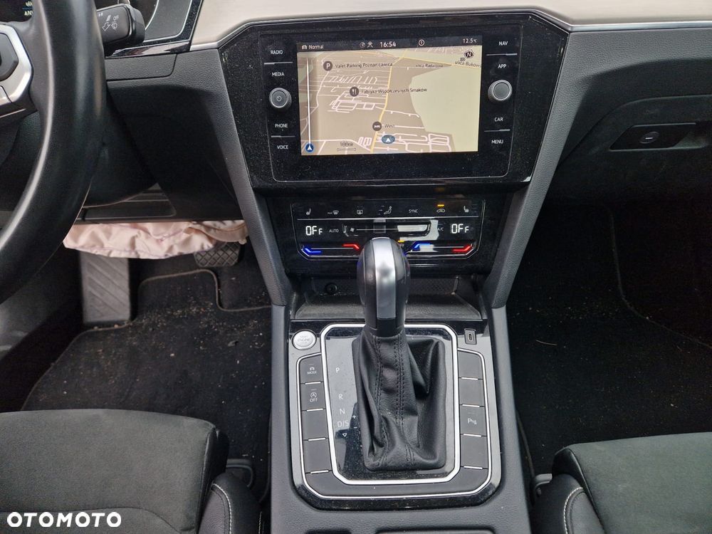 Volkswagen Passat 1.5 TSI EVO Elegance DSG - 14