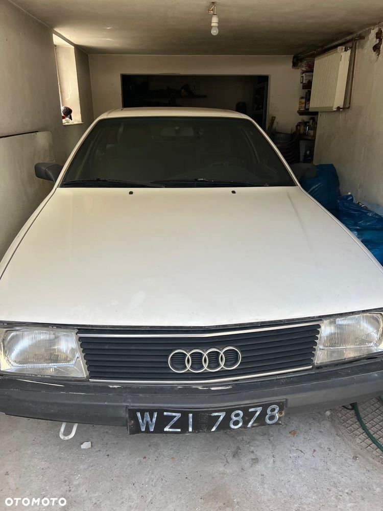 Audi 100 2.4 D - 1