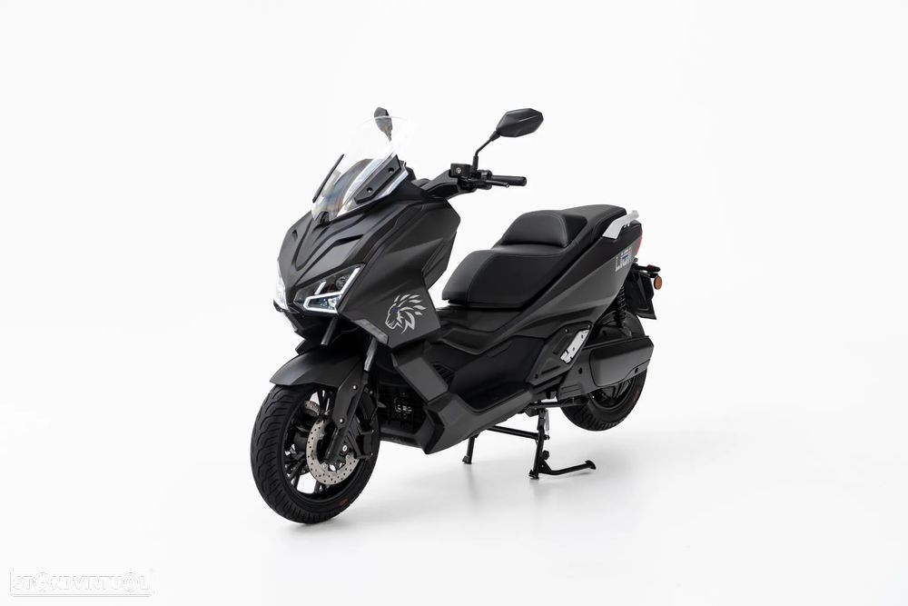 Efun Lion 180 - 7