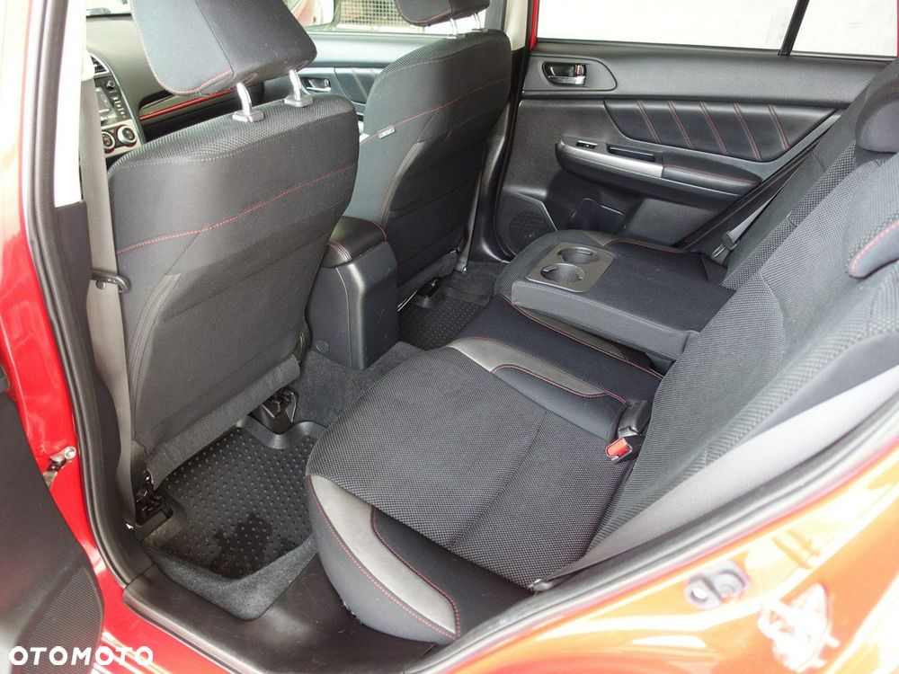 Subaru XV 2.0i Lineartronic Edition Pure Red - 16