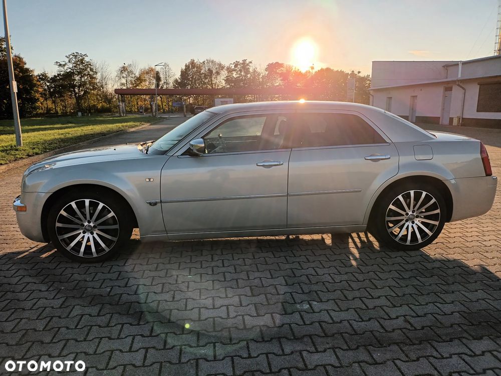 Chrysler 300C 3.0 V6 CRD - 4