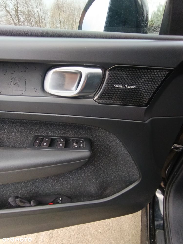 Volvo XC 40 D3 Momentum - 7