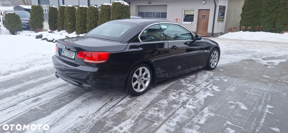 BMW Seria 3 325i - 5