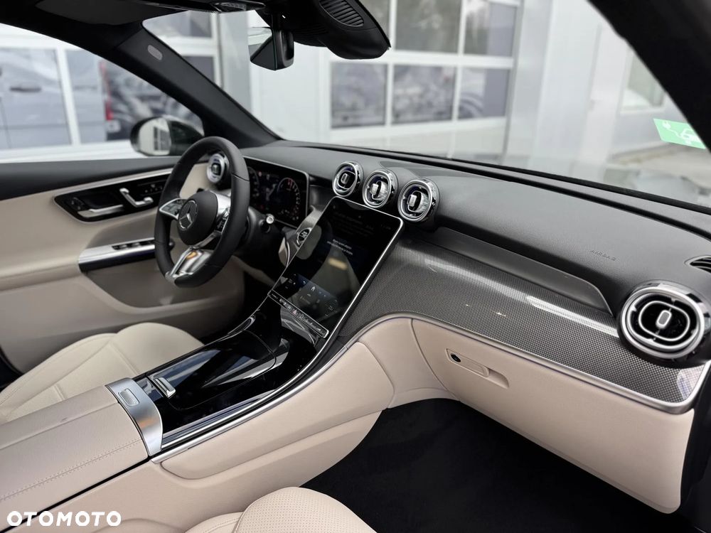 Mercedes-Benz GLC 300 e 4-Matic Avantgarde - 17