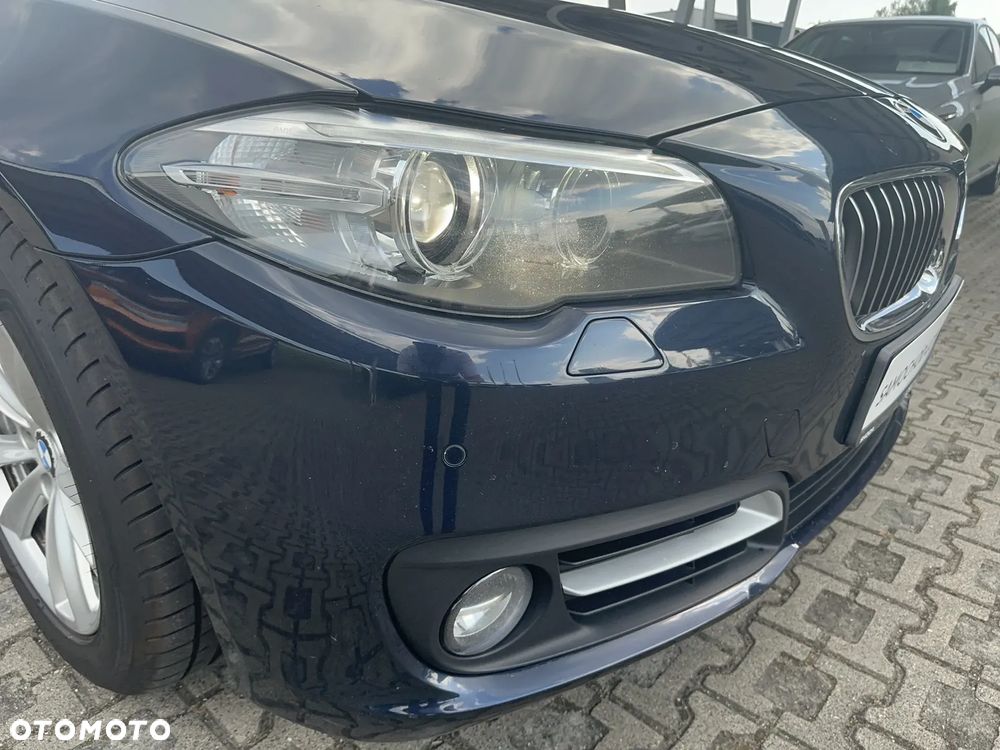 BMW Seria 5 520d Touring - 9