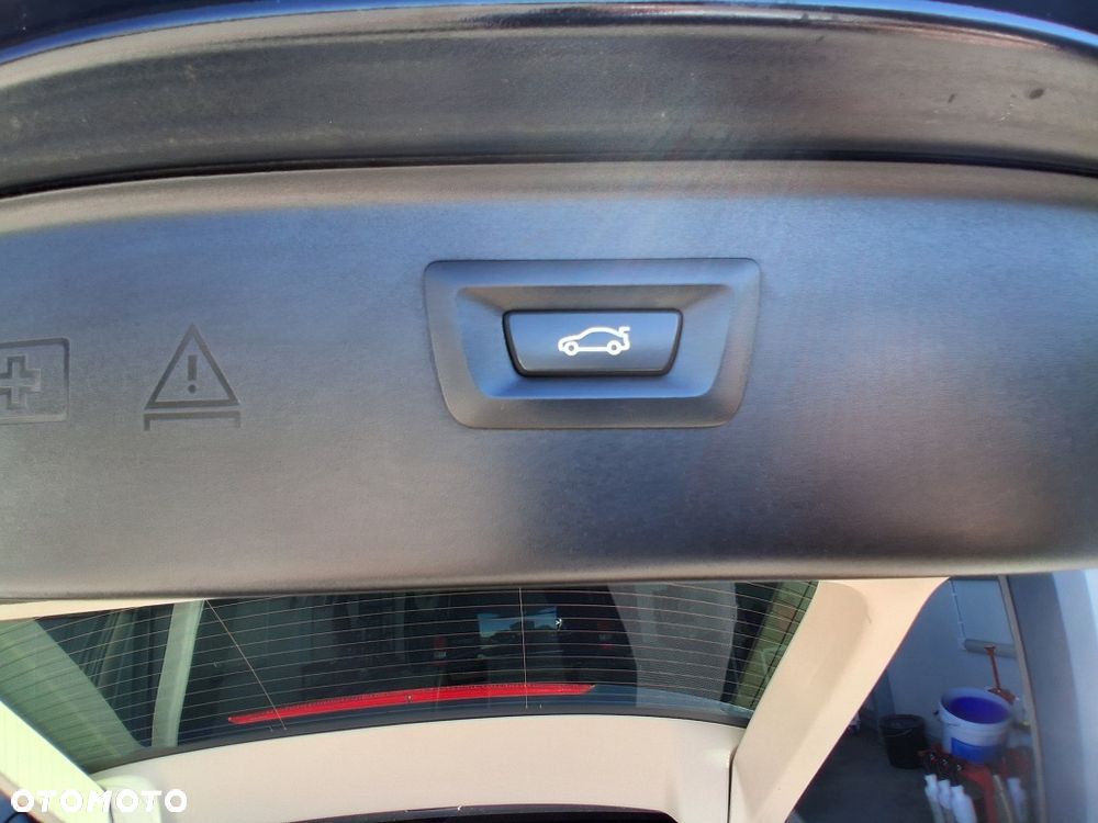 BMW Seria 5 530d Luxury Line - 22