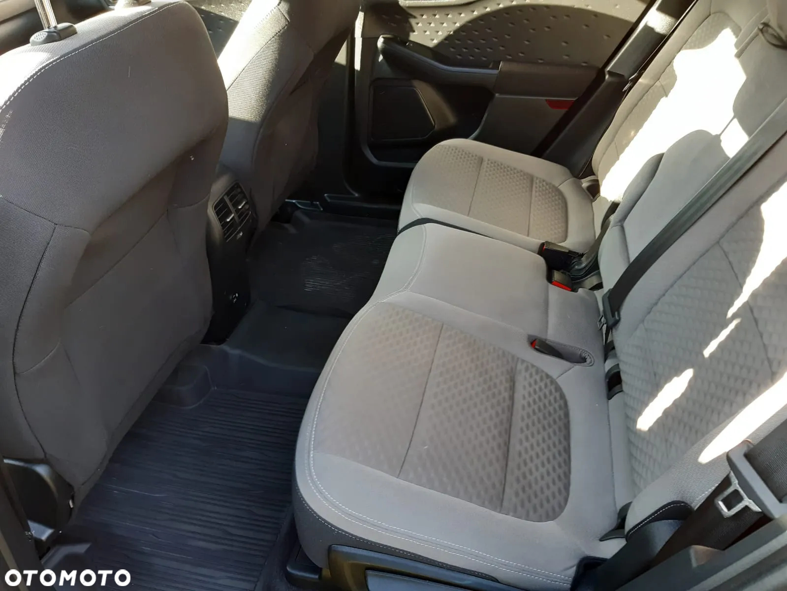 Ford Escape - 8