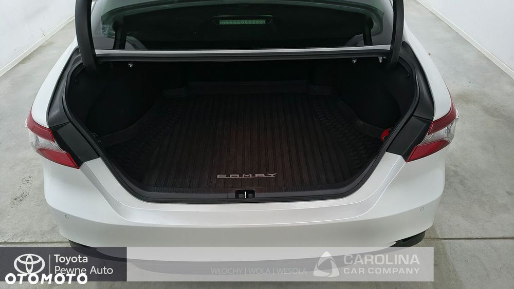 Toyota Camry 2.5 Hybrid Prestige CVT - 18