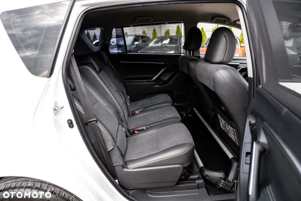 Toyota Verso 1.8 Sol 7os MS - 22