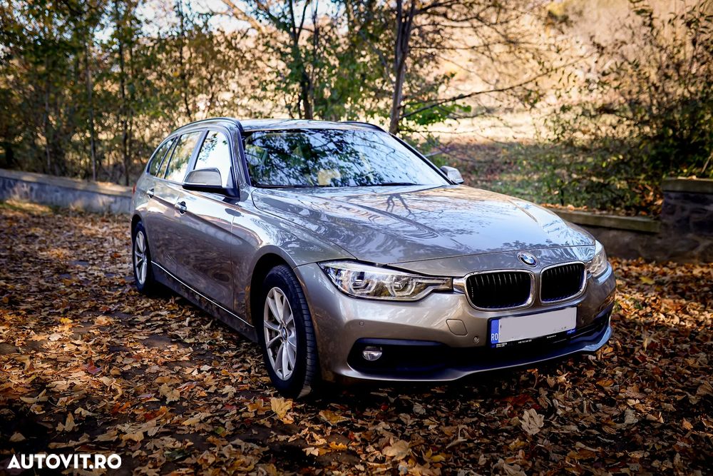 BMW Seria 3 318d Touring Luxury Line - 3