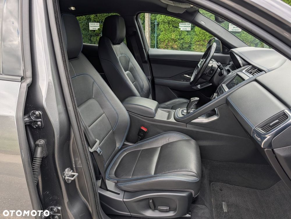 Jaguar E-Pace D150 R-Dynamic S - 29