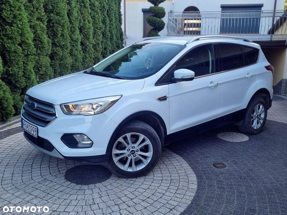 Ford Kuga - 2