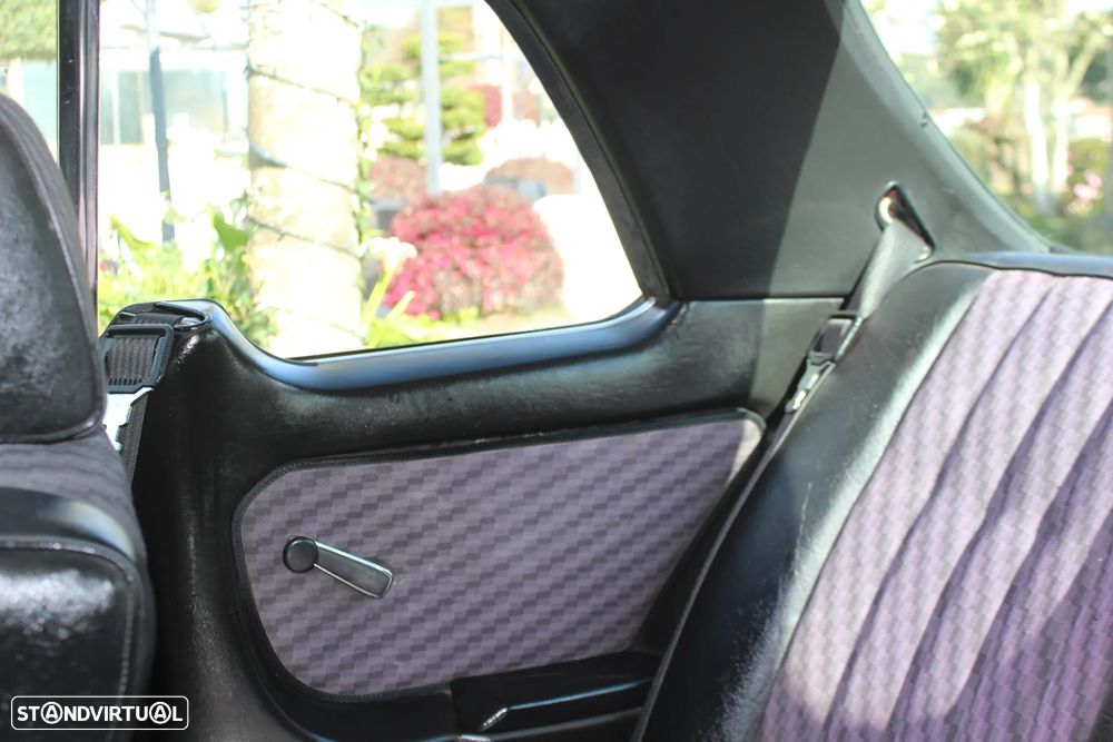 Mercedes-Benz W123 (1976-1986) - 17