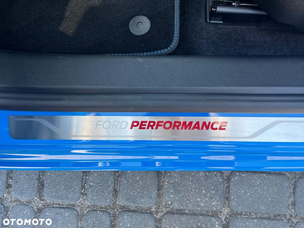 Ford Focus 2.3 EcoBoost ST X - 22