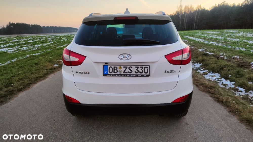 Hyundai ix35 blue 1.6 2WD Finale Gold - 12