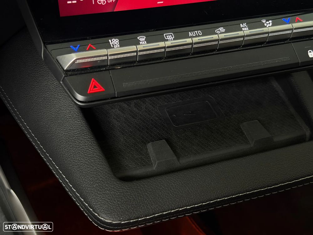 Renault Scénic E-Tech 220 Long Range Techno - 26