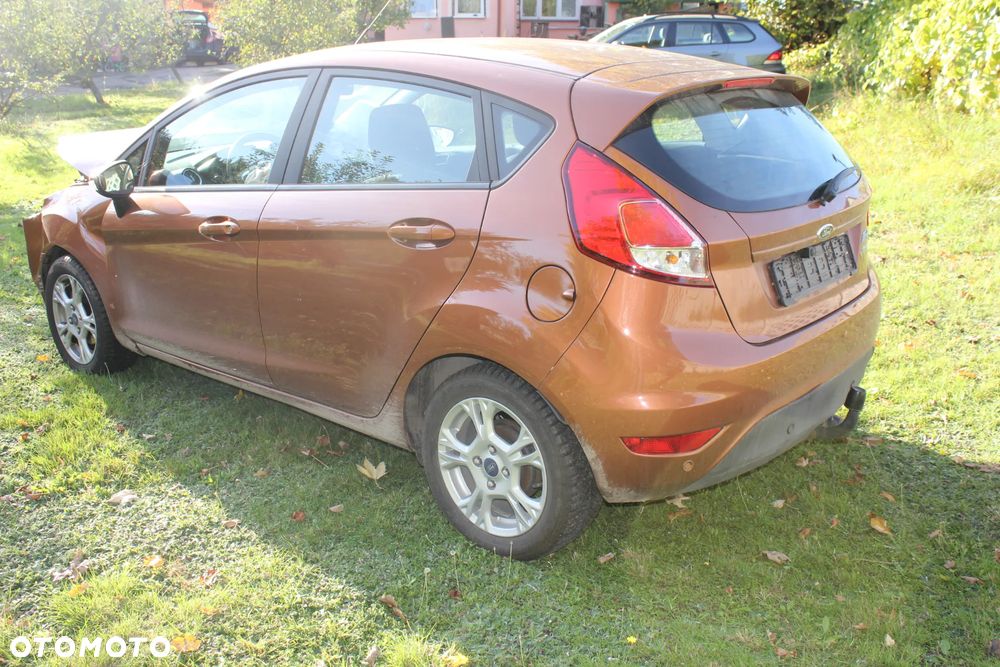 Ford Fiesta - 6