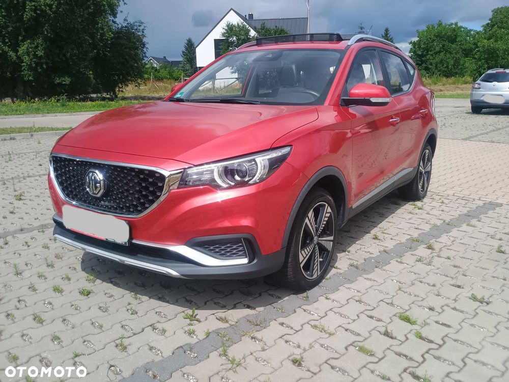 MG ZS Luxury - 3
