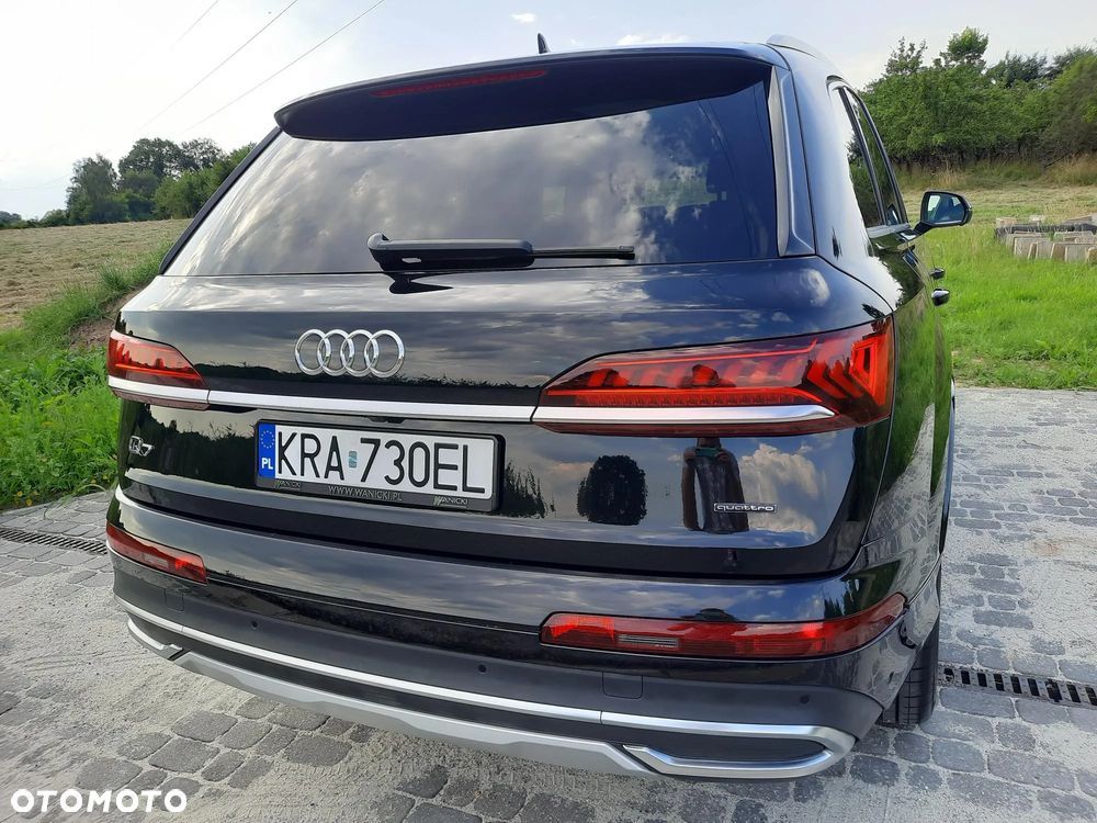 Audi Q7 - 10