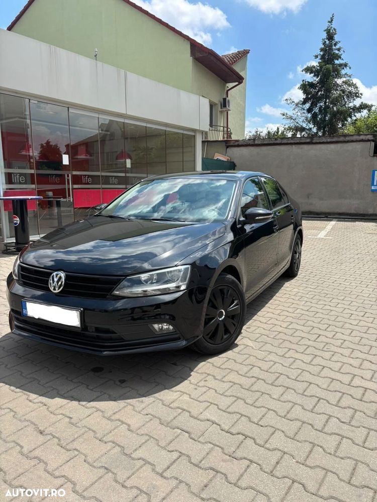 Volkswagen Jetta 1.2 TSI Trendline - 3
