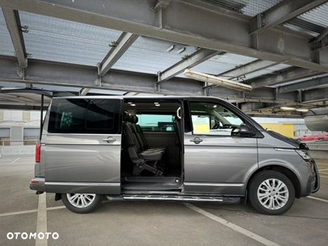 Volkswagen Caravelle 2.0 TDI L1 Highline 4Motion DSG - 12