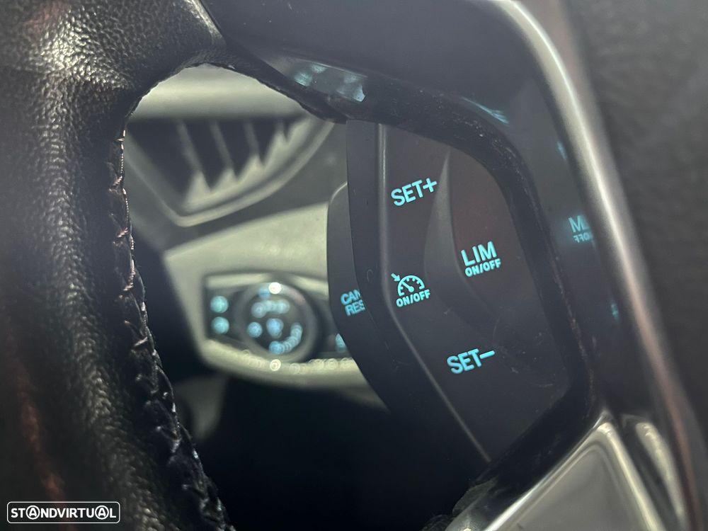 Ford Trânsit Connect Sport 3 Lugares Longa - 18