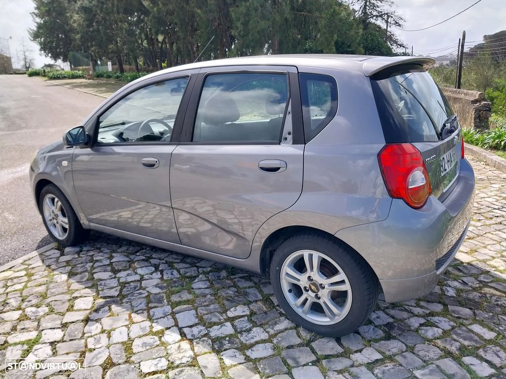 Chevrolet Aveo 1.2 L - 4