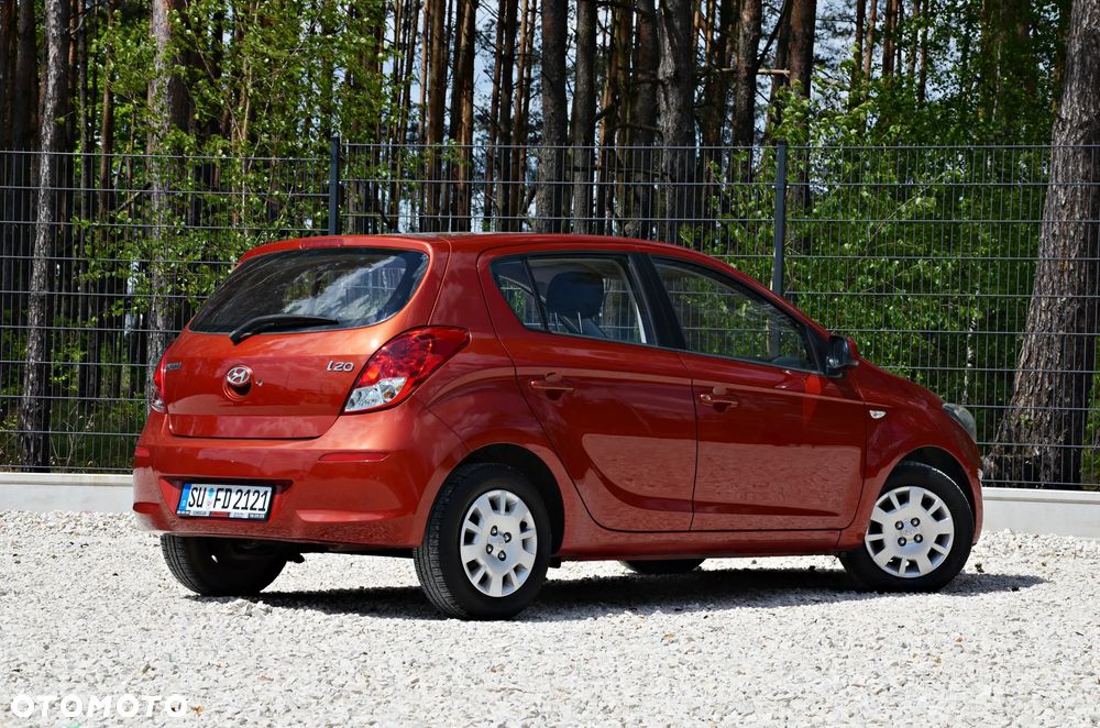 Hyundai i20 1.2 Trend - 23