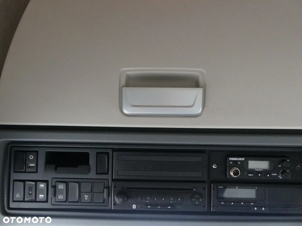 Renault T520 13L / EURO 6 / LOW DECK / AUTOMAT / NISKI PRZEBIEG / - 37