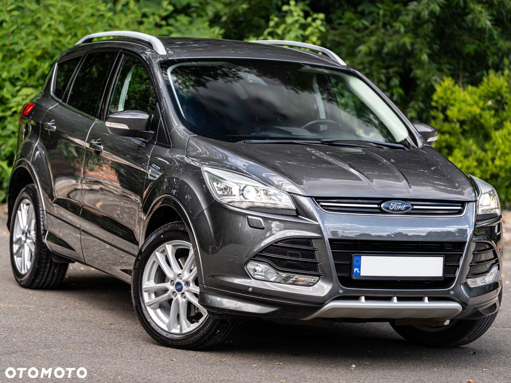Ford Kuga - 1