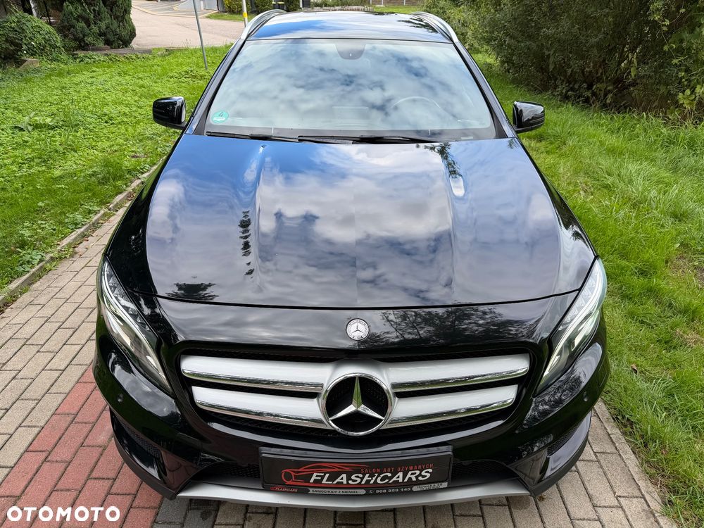 Mercedes-Benz GLA - 29