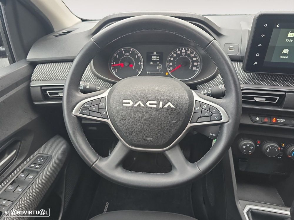 Dacia Jogger 1.0 TCe Expression 7L - 12