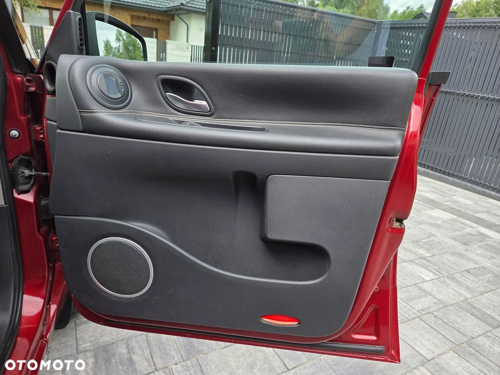 Renault Grand Espace 2.0 dCi 175 FAP Initiale - 25