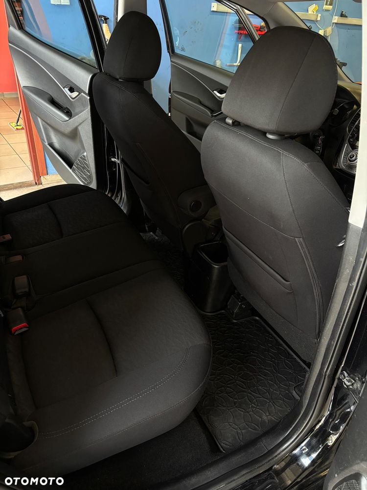 Hyundai ix20 1.4 CRDi blue Comfort - 10