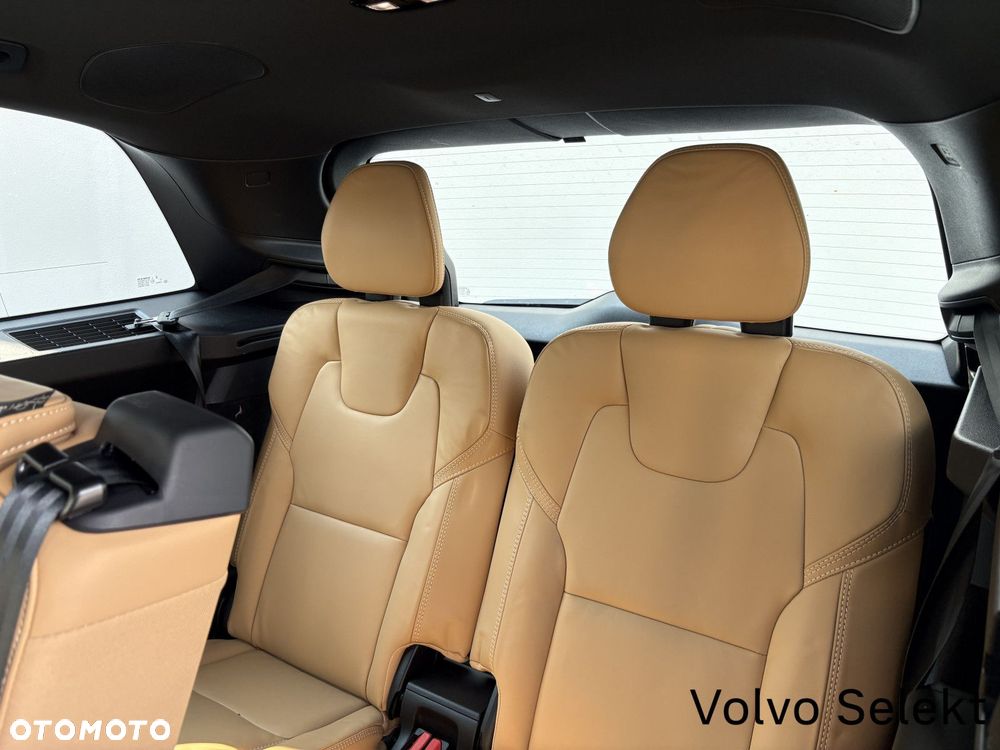 Volvo XC 90 - 27