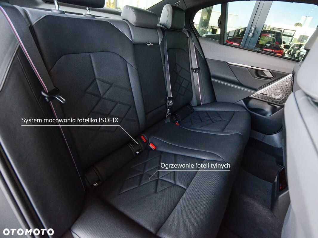 BMW i5 83.9kWh M60 xDrive - 33