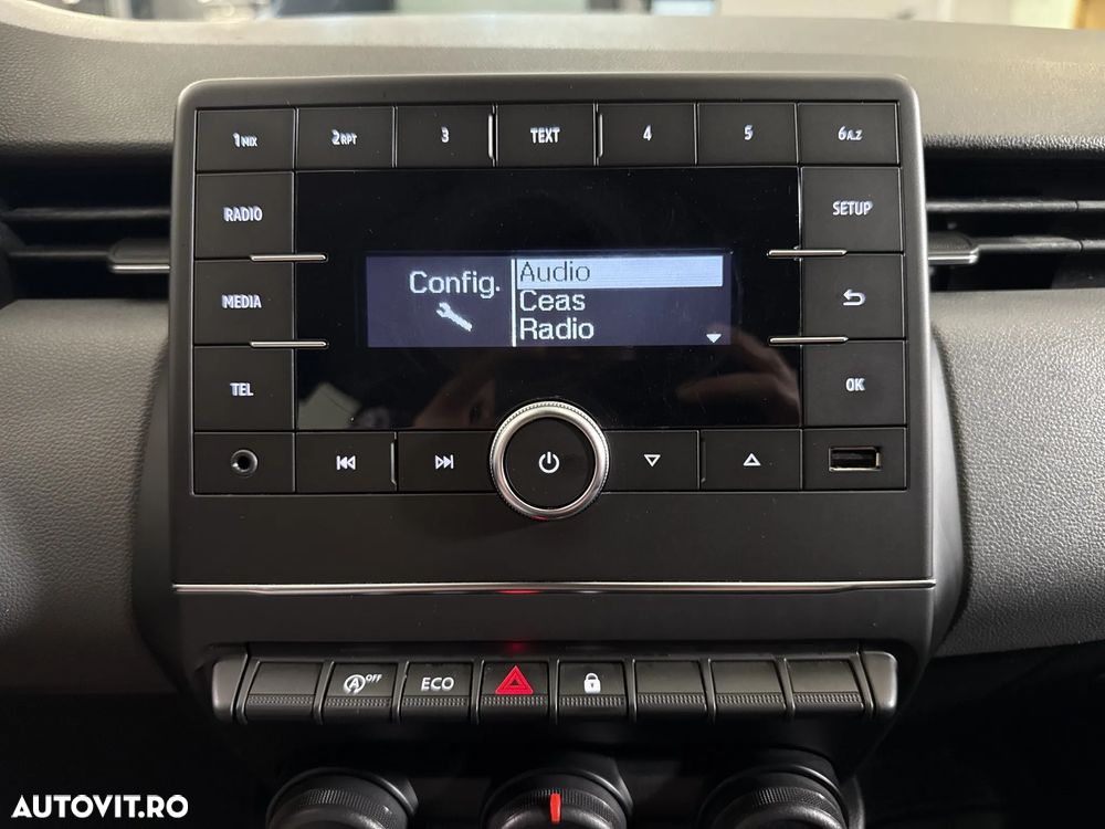 Renault Clio - 18