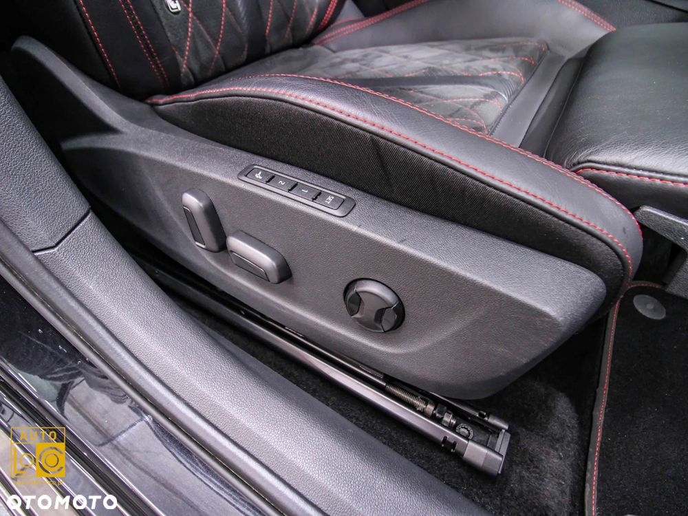 Skoda Octavia 2.0 TDI 4x4 RS DSG - 37