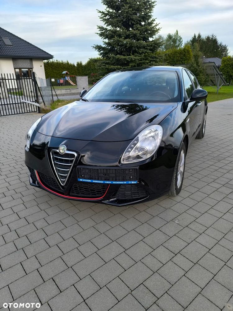 Alfa Romeo Giulietta - 1