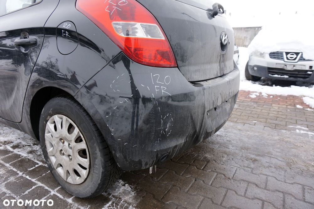 ZDERZAK TYLNY I20 I 5D HB FR  CZARNY HYUNDAI 2008-2012 - 4