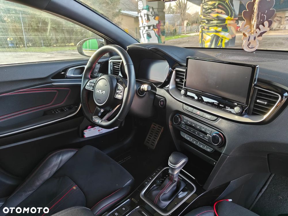Kia ProCeed - 11